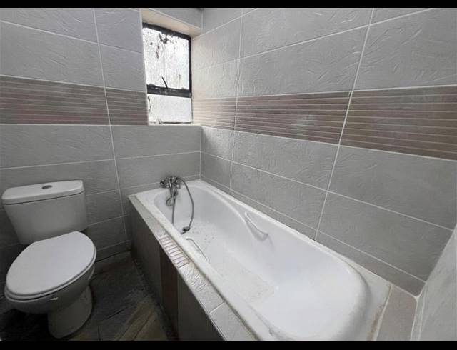5 BEDROOM HOUSE FOR SALE IN THREE RIVERS